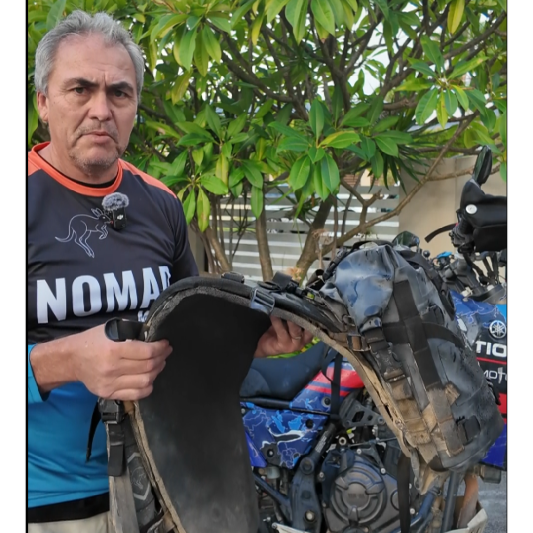 NOMAD MOTO
