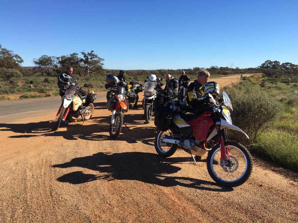 NOMAD MOTO