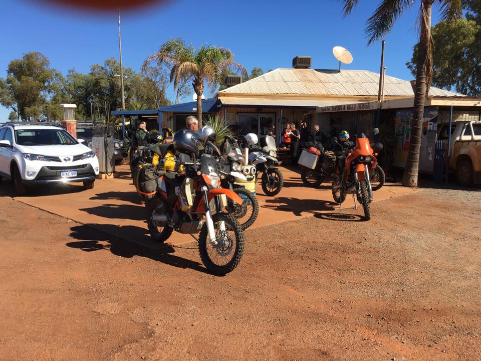 NOMAD MOTO