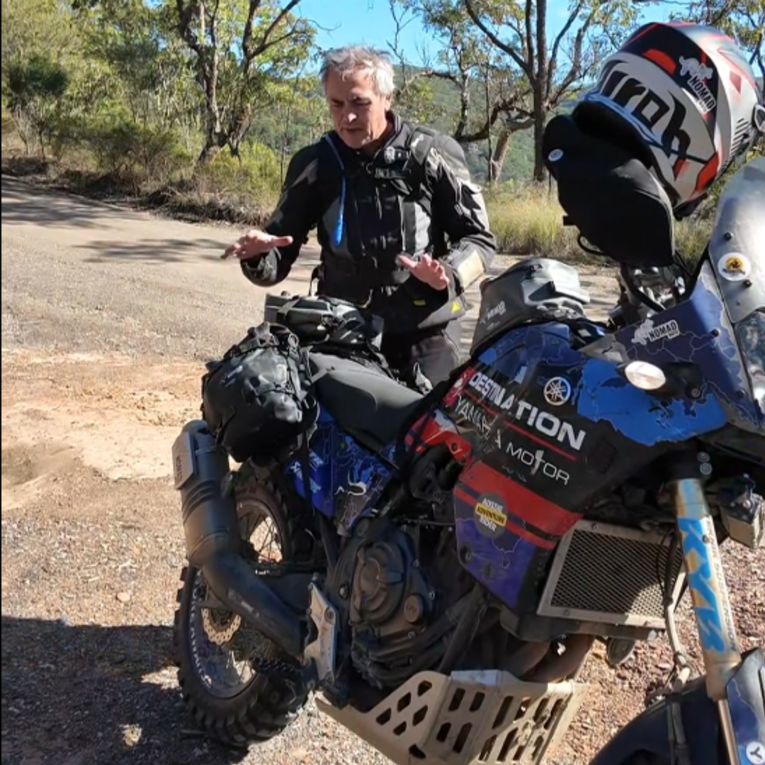 NOMAD MOTO