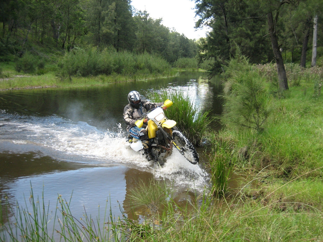 NOMAD MOTO