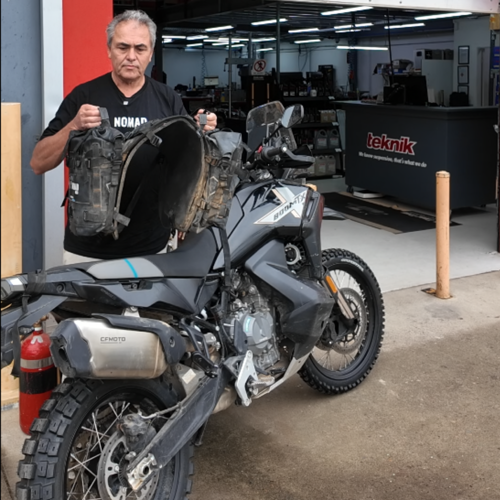 NOMAD MOTO