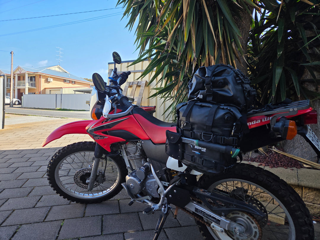 NOMAD MOTO Adjustable Rackless 50L – Waterproof Soft Luggage - NOMAD MOTO