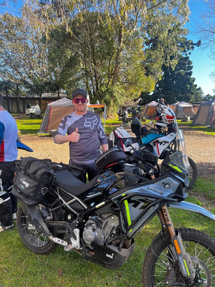 NOMAD MOTO